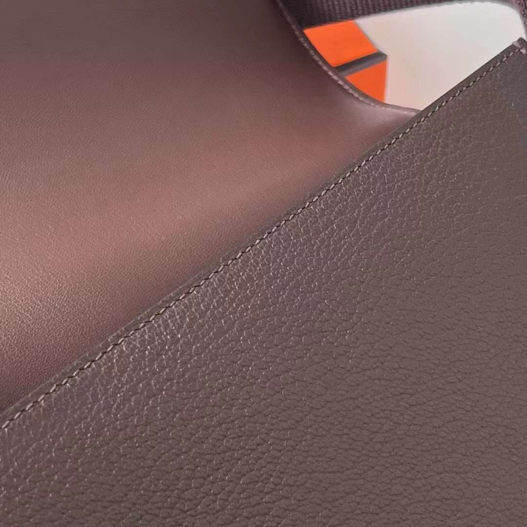 Hermès（爱马仕）Geta 木屐包 Chevre 进口山羊皮 0G 马鞍红 银扣 20cm 全手工蜡线缝制 Phw