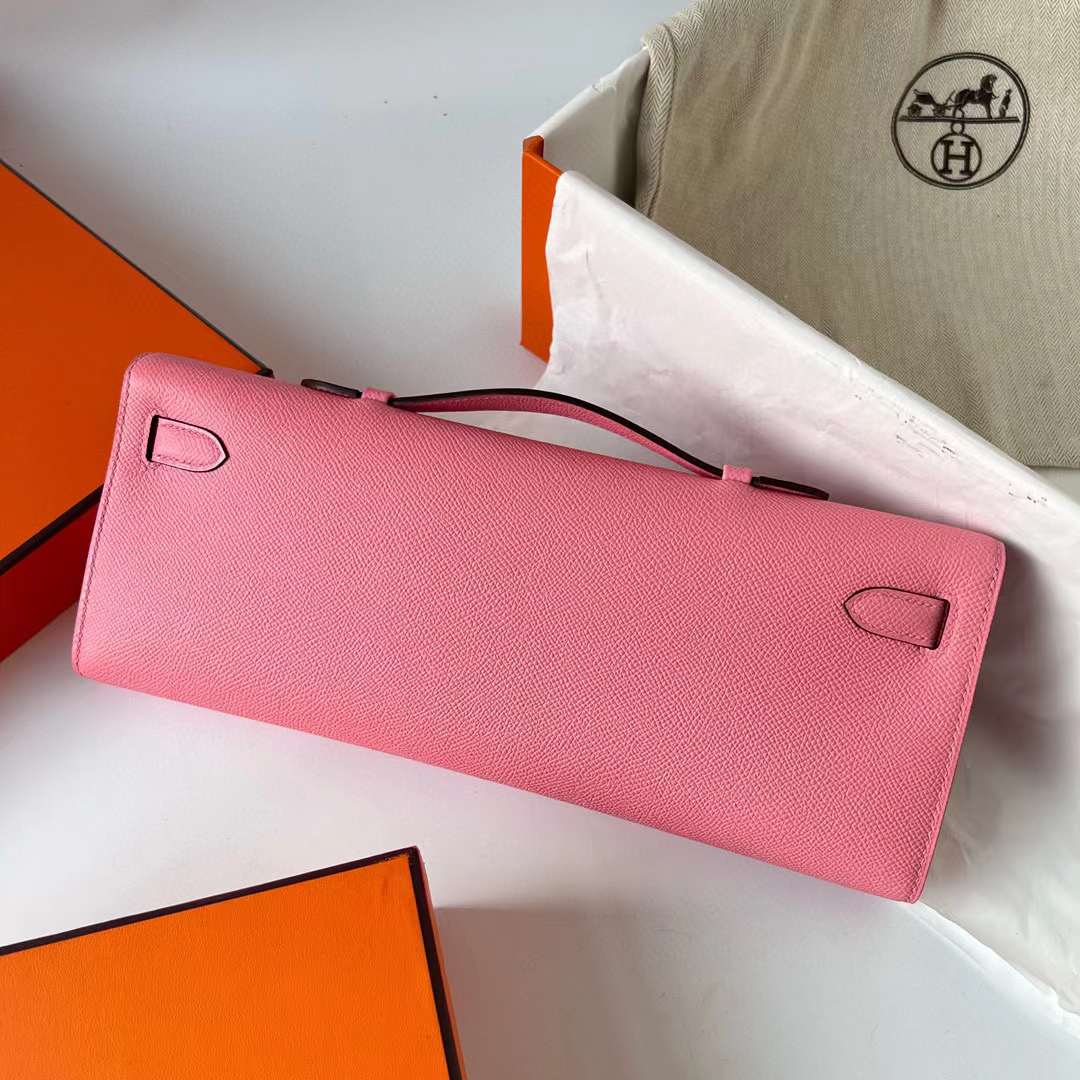 Hermès（爱马仕）Kelly cut Epsom 1Q 奶昔粉 银扣 31cm 全手工蜡线缝制 Phw