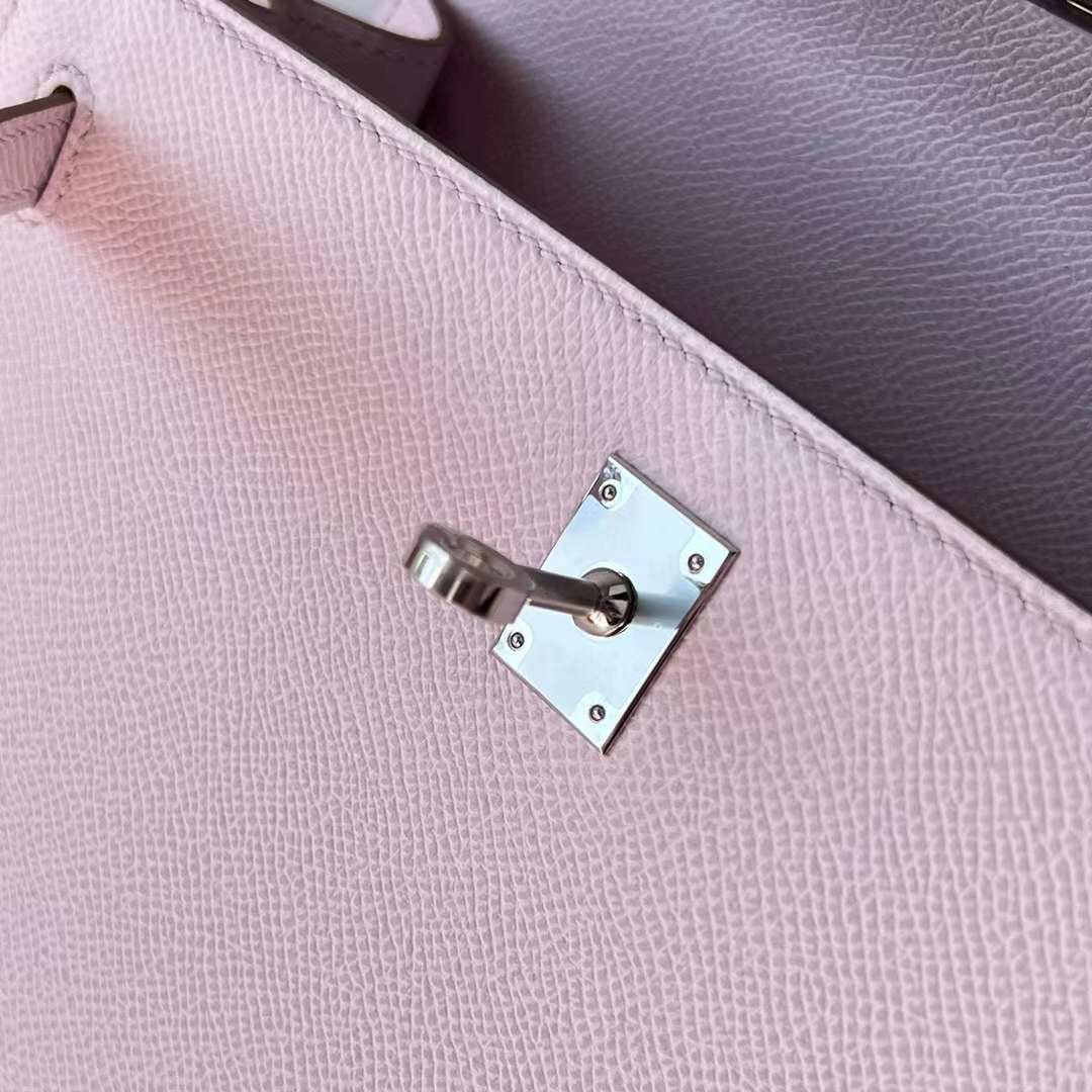 Hermès（爱马仕）Kelly 凯莉包 Epsom 09 淡粉紫 银扣 25cm 全手工蜡线缝制 Phw
