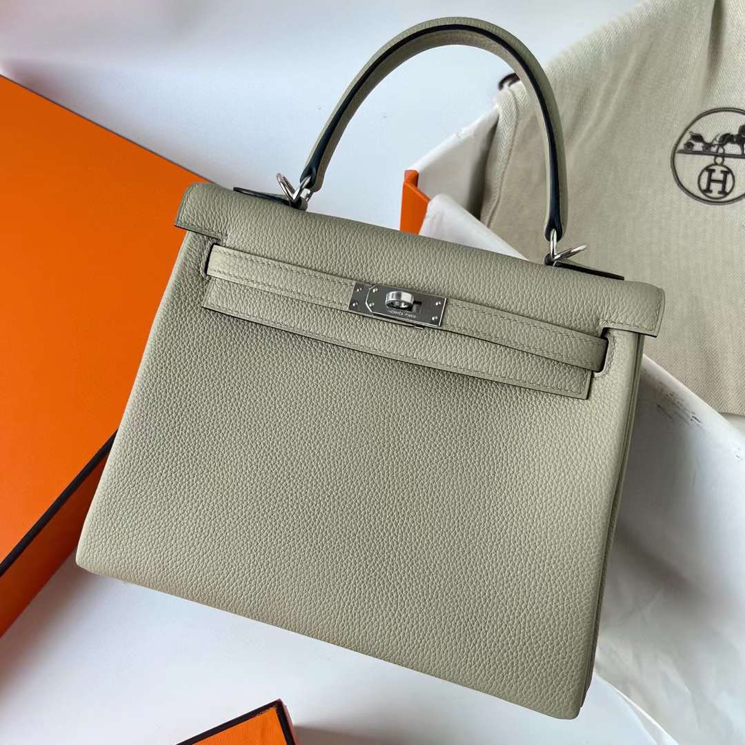Hermès（爱马仕）Kelly 凯莉包 Togo皮 进口德国小牛皮 Q1 鼠尾草绿 银扣 25cm 顶级工艺 全手工缝制 Phw