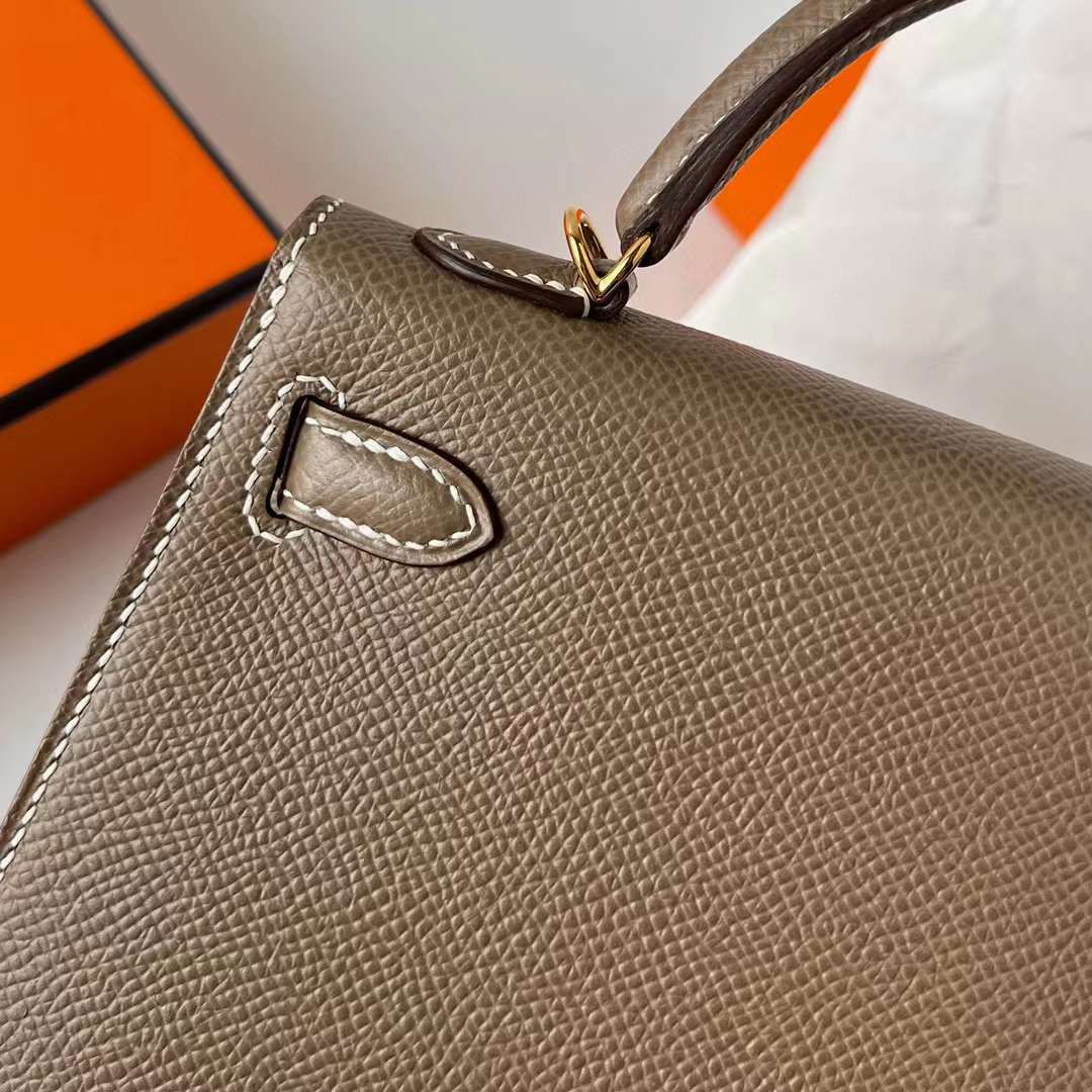 Hermès（爱马仕）Mini Kelly 迷你凯莉 Epsom Ck18 大象灰 金扣 19cm 全手工蜡线缝制 Ghw
