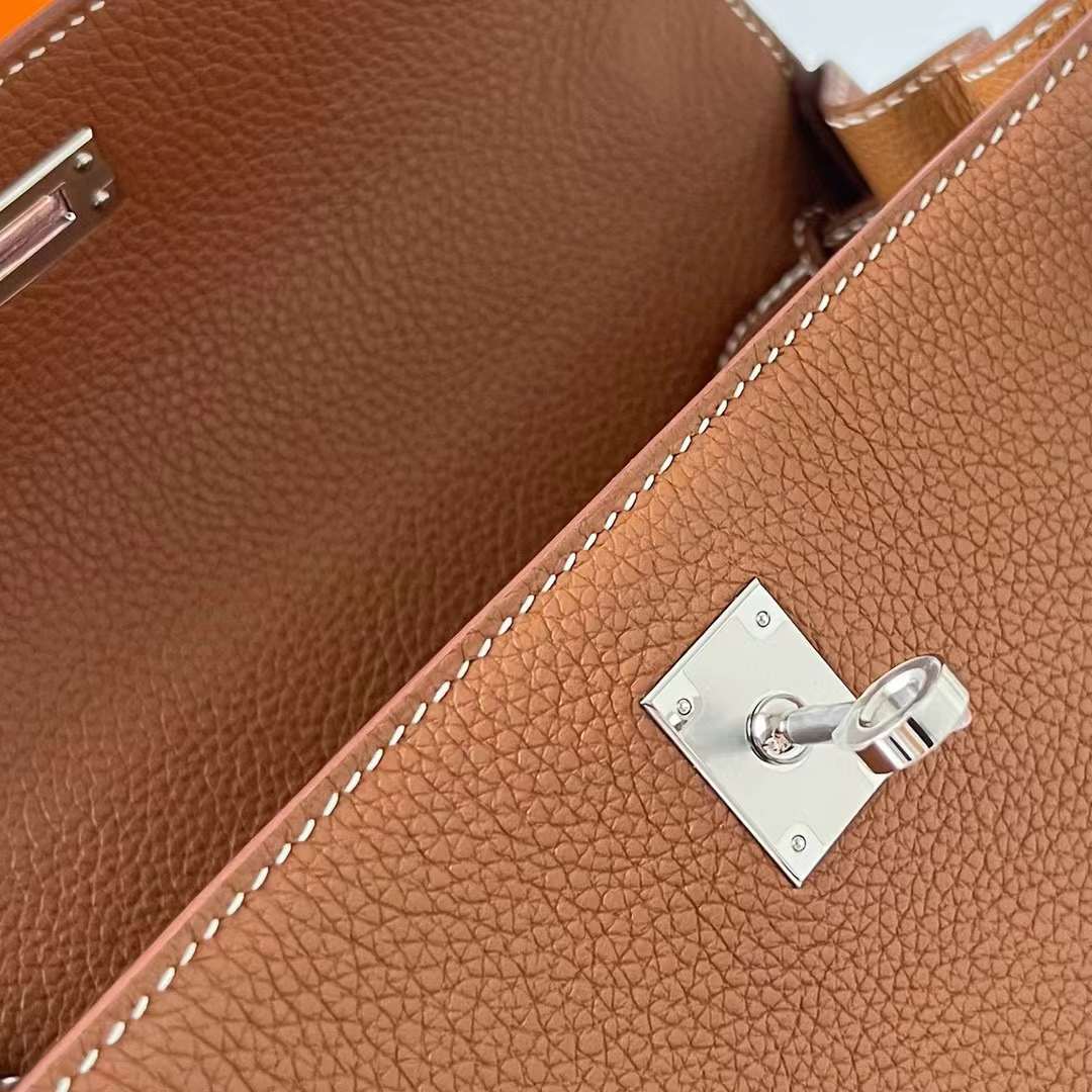 Hermès（爱马仕）Kelly 凯莉包 Togo 进口德国小牛皮 Ck37 金棕色 银扣 25cm 全手工蜡线缝制 Phw