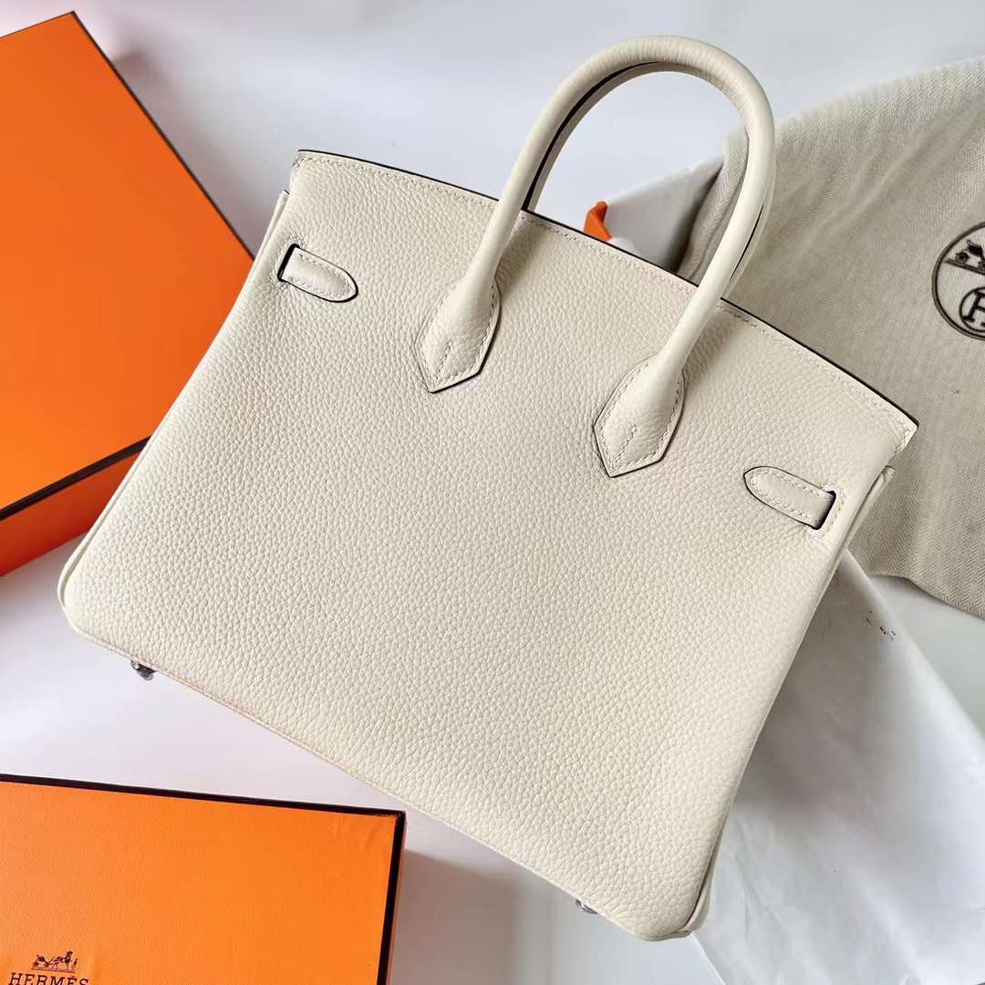 Hermès（爱马仕）Birkin 铂金包 Togo 进口小牛皮 i2 奶油白 银扣 25cm 全手工蜡线缝制 Phw