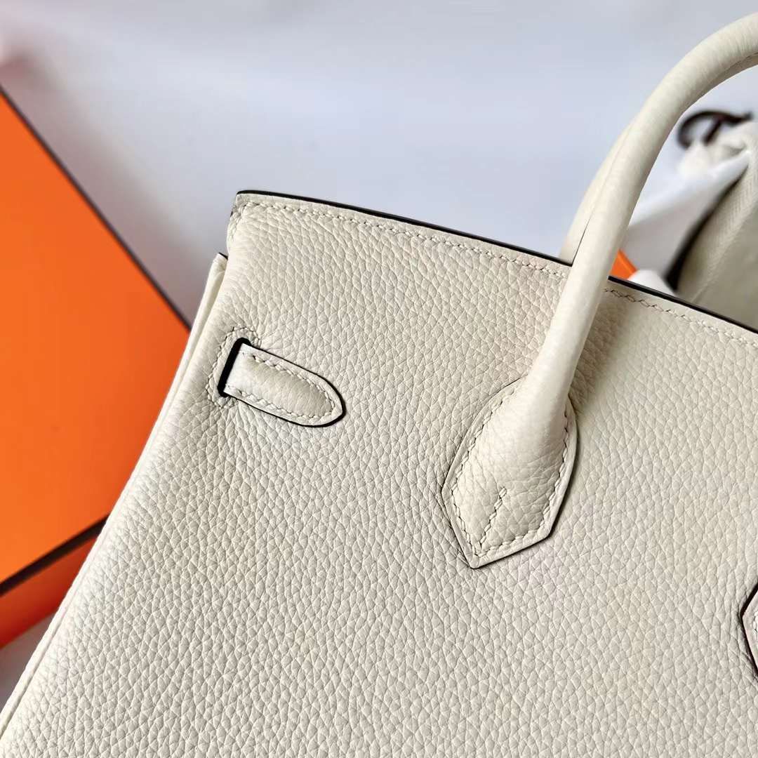 Hermès（爱马仕）Birkin 铂金包 Togo 进口小牛皮 i2 奶油白 银扣 25cm 全手工蜡线缝制 Phw