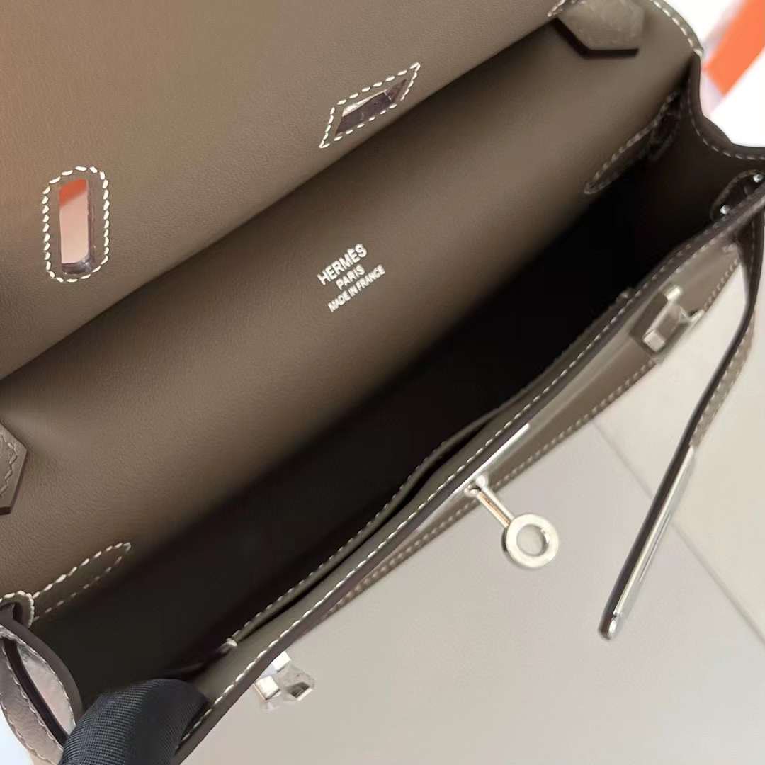 Hermès（爱马仕）Mini Jypsiere 迷你 吉普赛 Swift Ck18 大象灰 银扣 23cm 全手工蜡线缝制 Phw