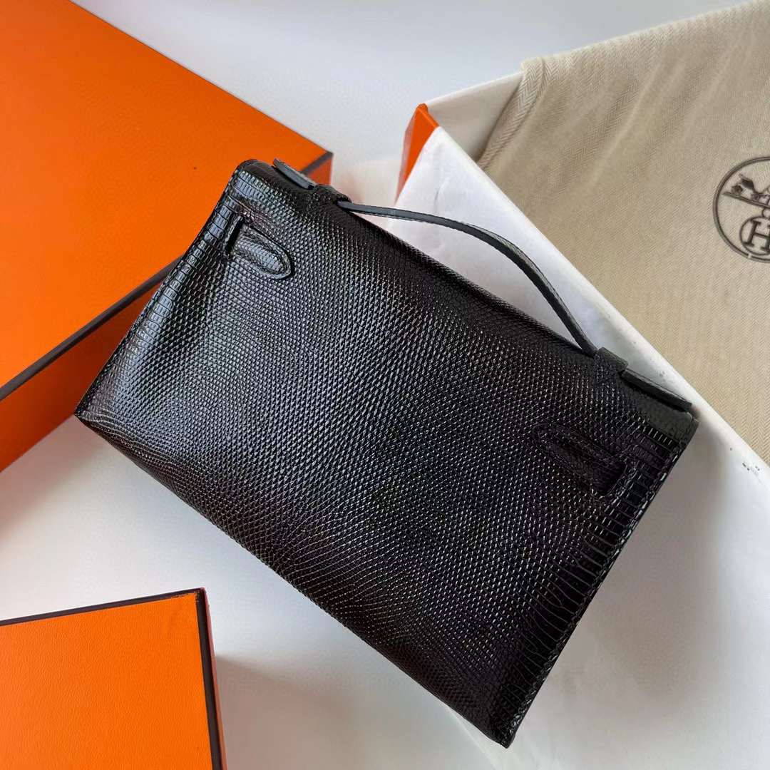 Hermès（爱马仕）Mini Kelly Pochette Lizard 进口蜥蜴皮 Ck89 黑色 金扣 22cm 全手工蜡线缝制 Ghw