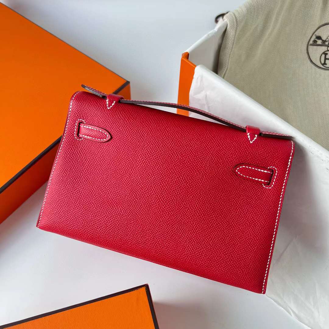 Hermès（爱马仕）Mini Kelly Pochette Epsom Q5 国旗红 银扣 走白色线 22cm 全手工蜡线缝制 Phw