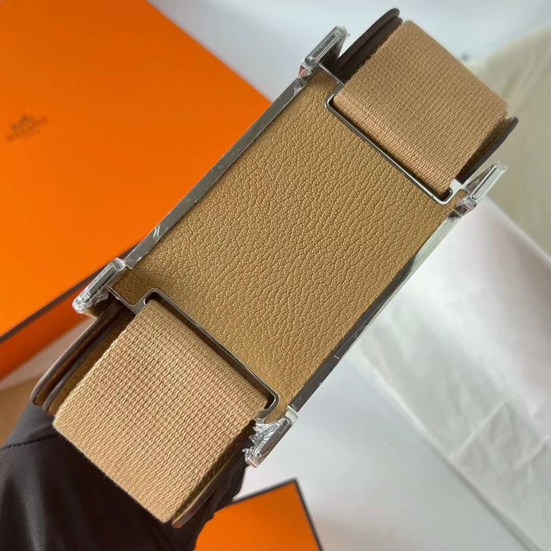 Hermès（爱马仕）Geta 木屐包 Chevre 进口山羊皮 4B 饼干色 银扣 20cm 全手工蜡线缝制 Phw