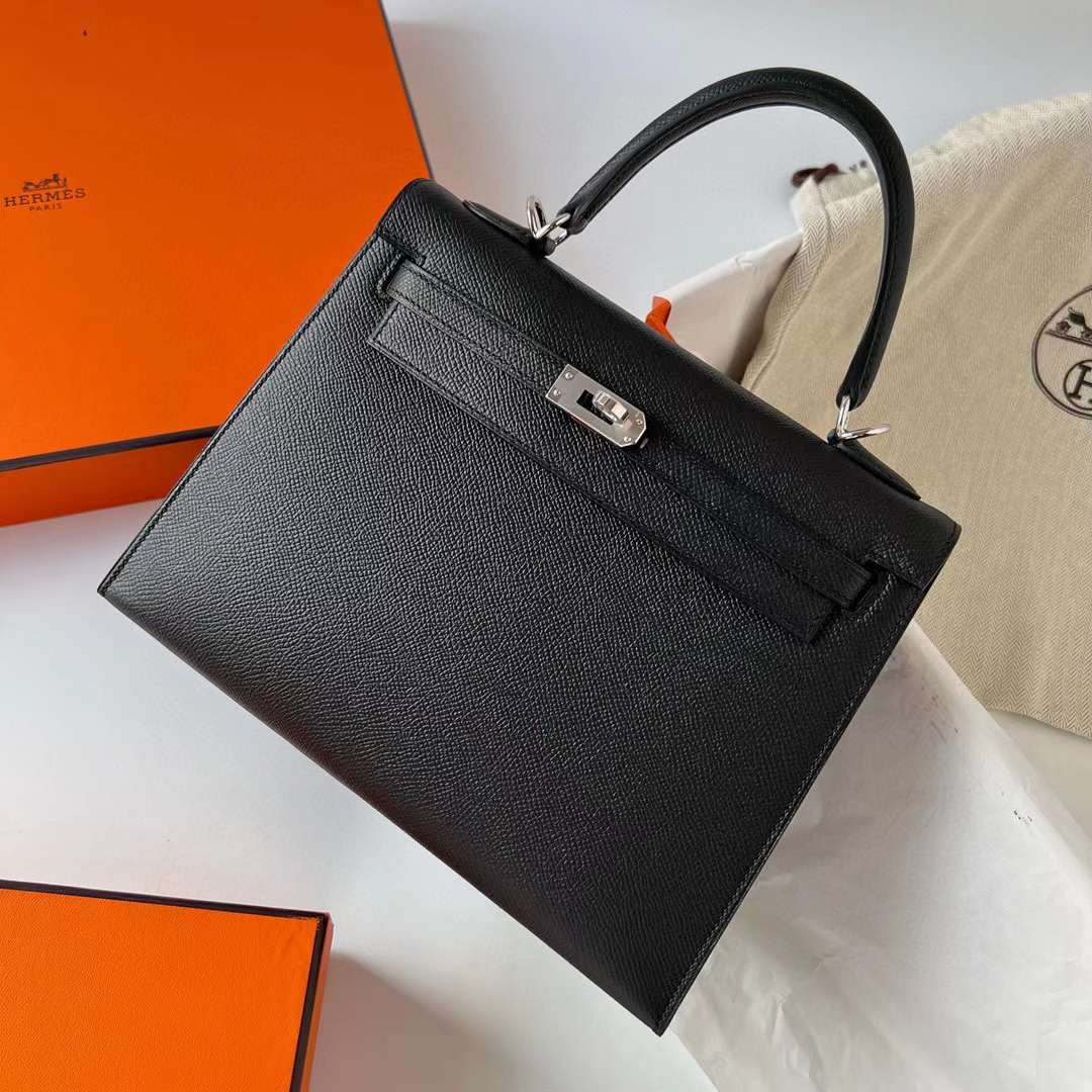 Hermès（爱马仕）Kelly 凯莉包 Epsom Ck89 黑色 银扣 25cm 全手工蜡线缝制 Phw