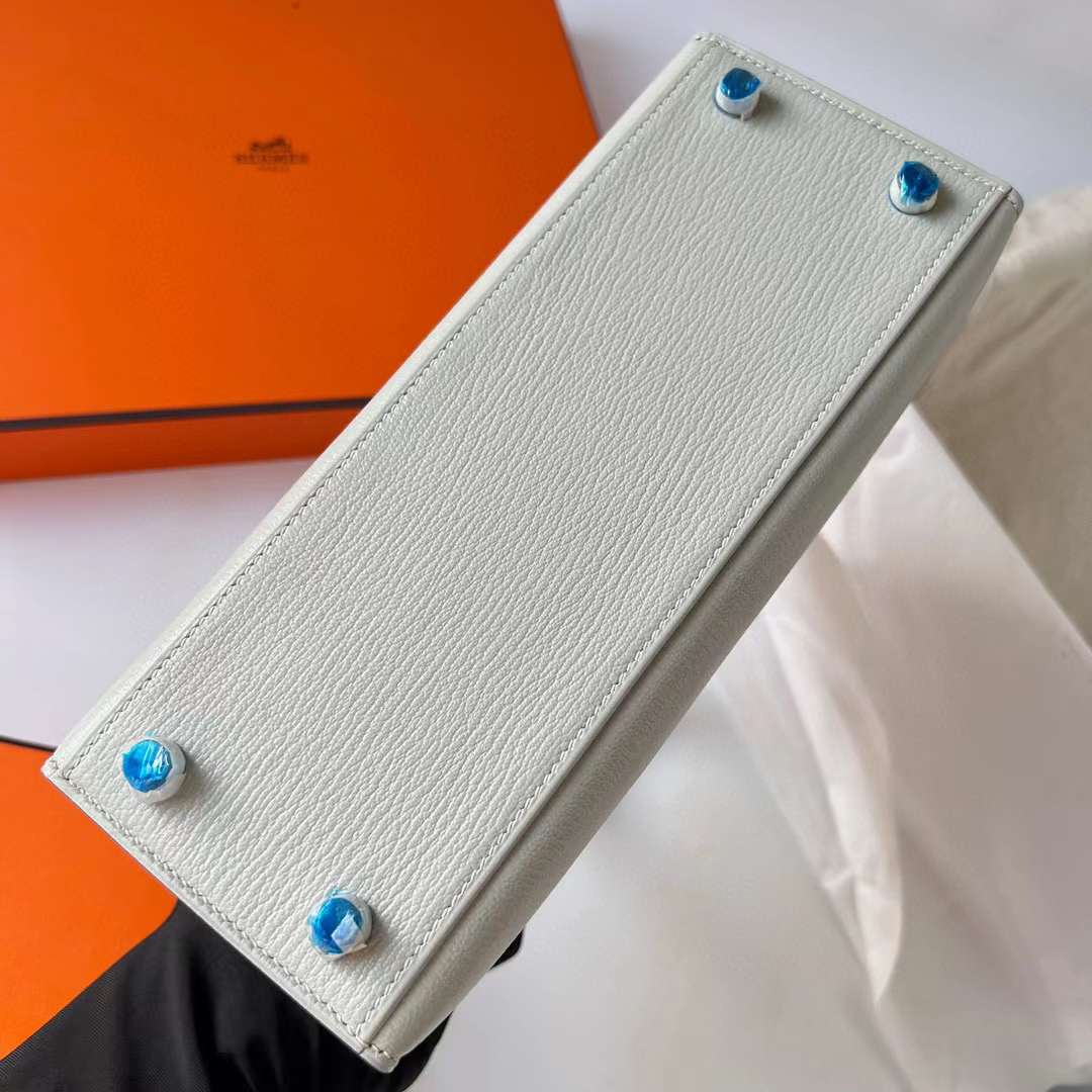 Hermès（爱马仕）Kelly 凯莉包 Chevre 进口山羊皮 Ck80 珍珠灰 拼 Ck18 大象灰 银扣 25cm 全手工蜡线缝制 Phw