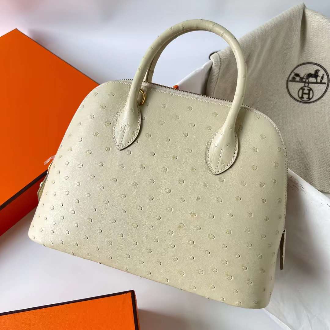 Hermès（爱马仕）Bolide 保龄球包 Ostrich 进口鸵鸟皮 3C 羊毛白 金扣 25cm 全手工蜡线缝制 Ghw