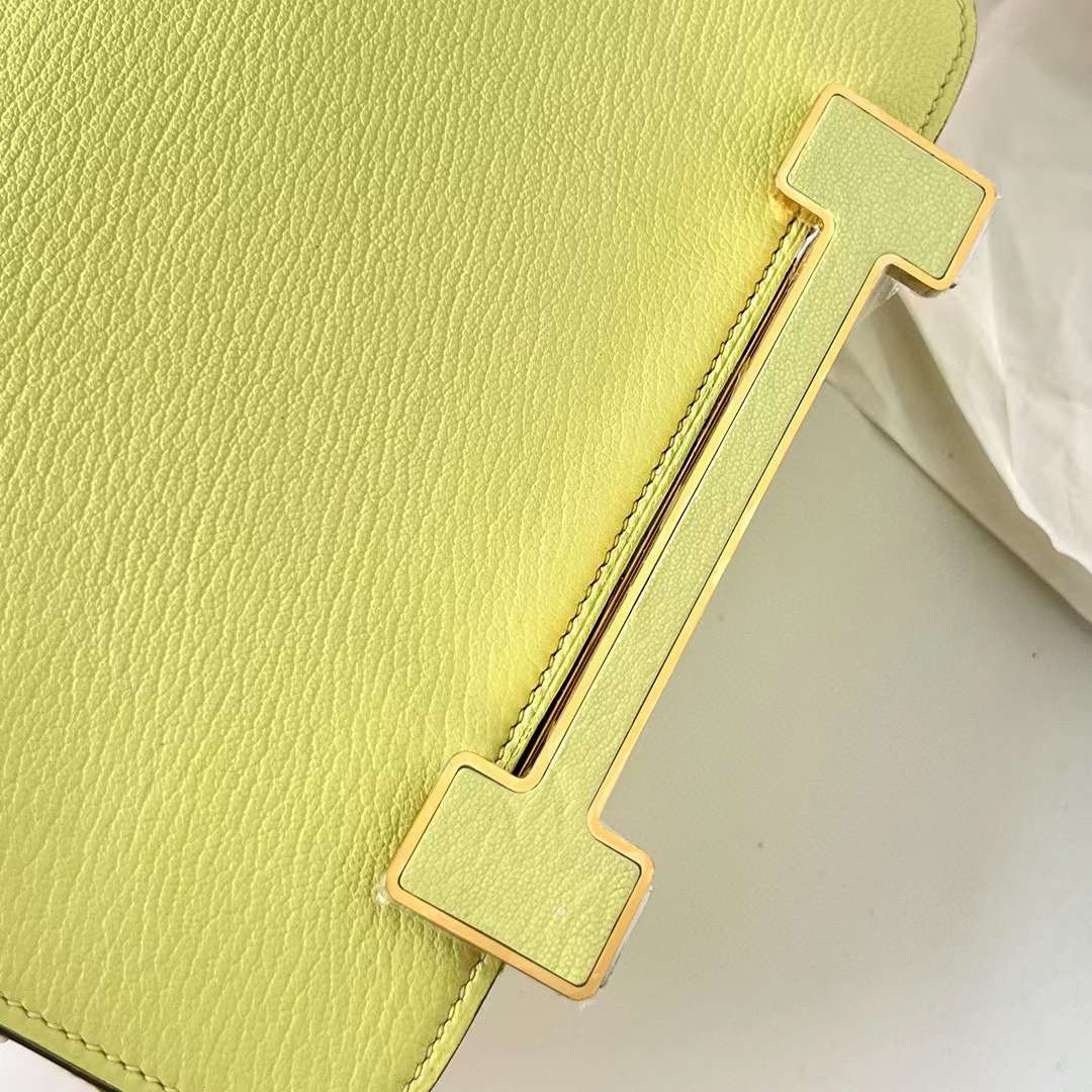 Hermès（爱马仕）Geta 木屐包 Chevre 进口山羊皮 R9 嫩芽黄 金扣 20cm 全手工蜡线缝制 Ghw