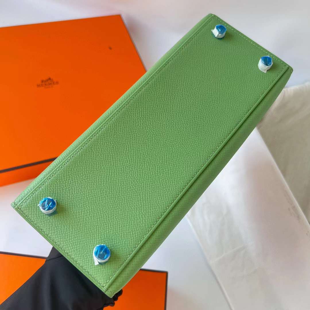 Hermès（爱马仕）Kelly 凯莉包 Epsom i3 牛油果绿 金扣 25cm 全手工蜡线缝制 Phw