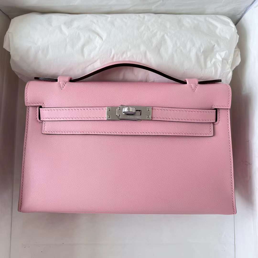 Hermès（爱马仕）Mini Kelly Pochette Swift 3Q 新粉色 银扣 22cm 全手工蜡线缝制 Phw
