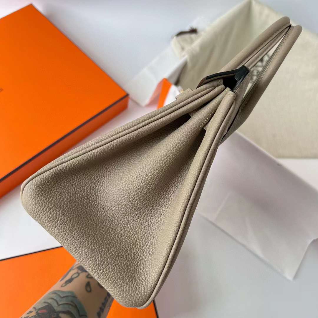 Hermès（爱马仕）Birkin 铂金包 Togo Ck81 斑鸠灰 金扣 25cm 全手工蜡线缝制 Ghw