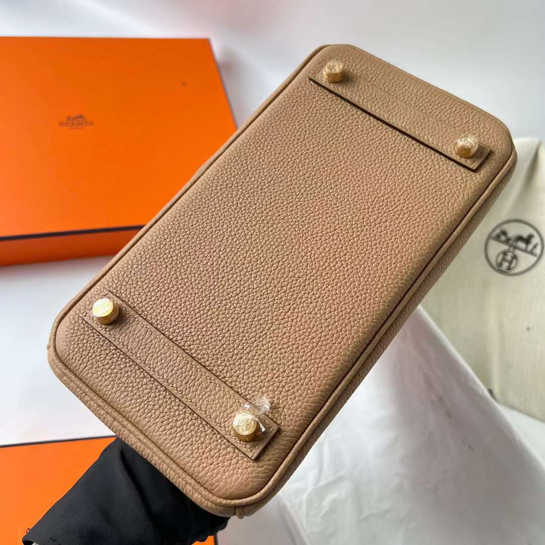 Hermès（爱马仕）Birkin 铂金包 Togo皮 进口德国小牛皮 0M 奶茶色 金扣 25cm 全手工蜡线缝制 Ghw