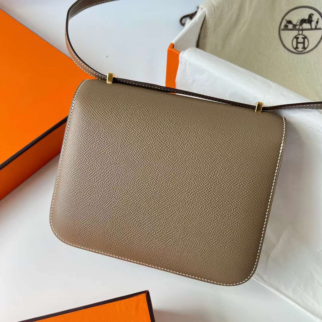 Hermès（爱马仕）Constance 空姐包 Epsom Ck18 大象灰 金扣 19cm 全手工蜡线缝制 Ghw
