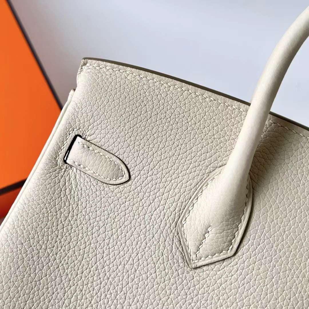 Hermès（爱马仕）Birkin 铂金包 Togo皮 进口德国小牛皮 Ck10 奶昔白 金扣 25cm 全手工蜡线缝制 Ghw