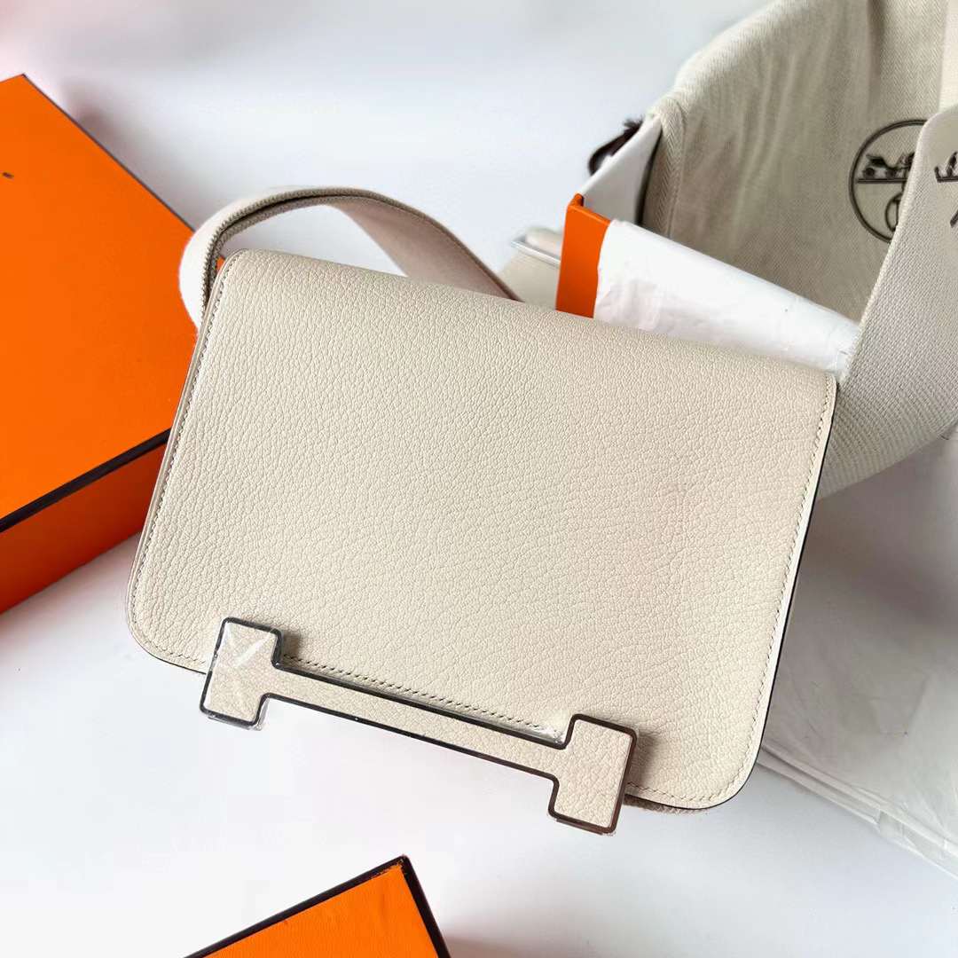 Hermès（爱马仕）Geta 木屐包 Chevre 进口山羊皮 I2 奶油白 银扣 20cm 全手工蜡线缝制 Phw