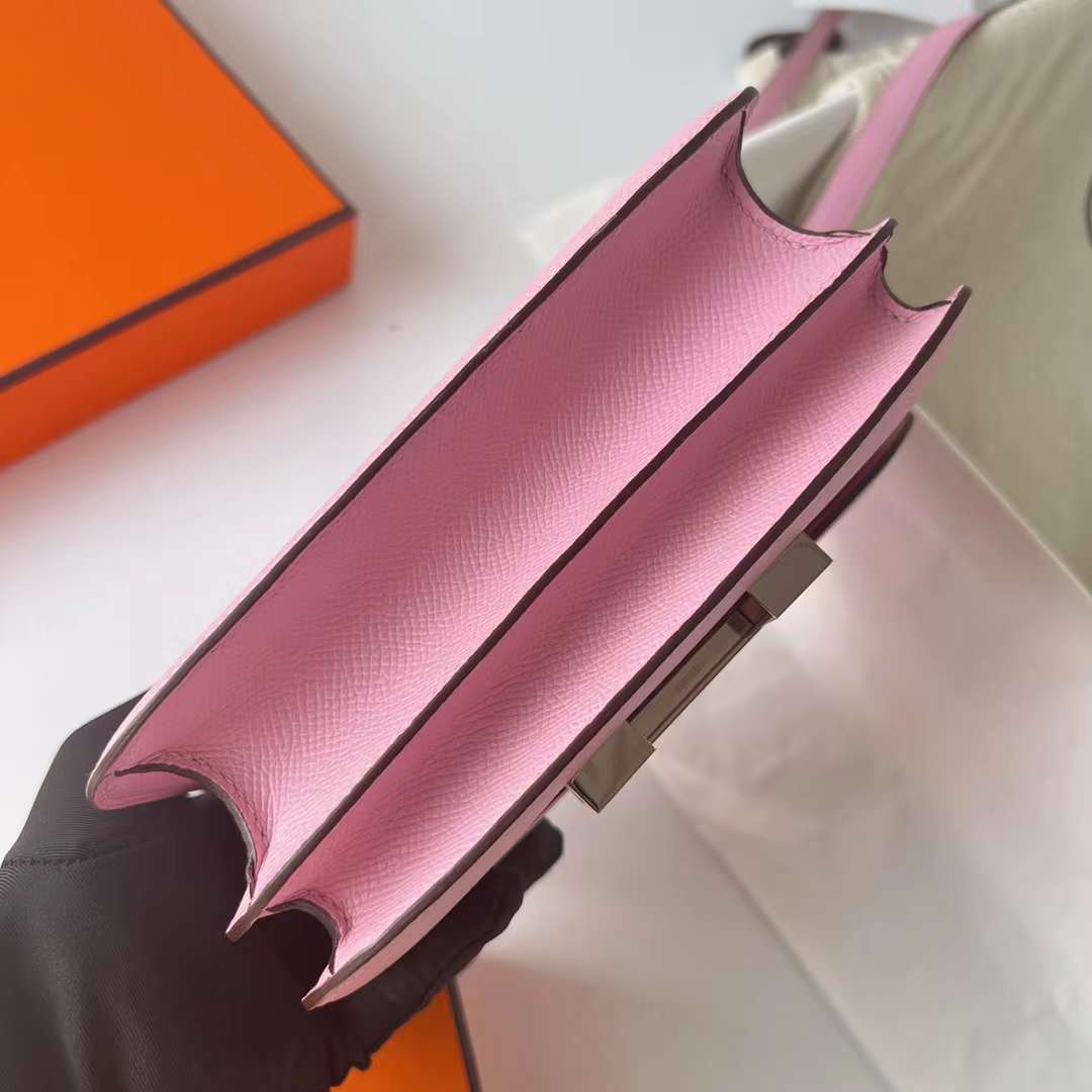Hermès（爱马仕）Constance 空姐包 Epsom X9 锦葵紫 银扣 19cm 全手工蜡线缝制 Phw