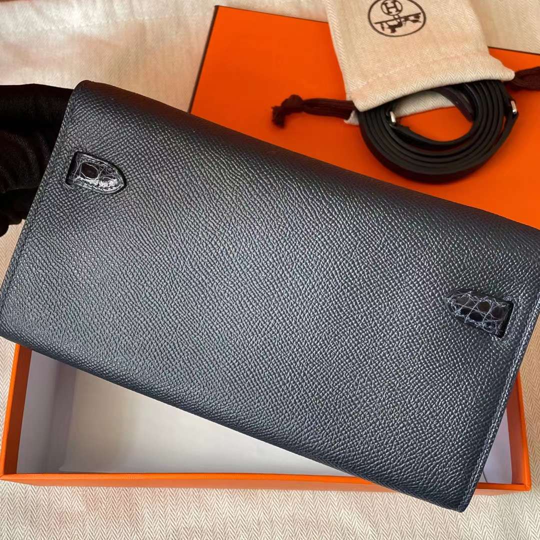 Hermès（爱马仕）Kelly to go woc epsom 拼 亮面美洲鳄鱼皮 ck89 黑色 金扣 20cm