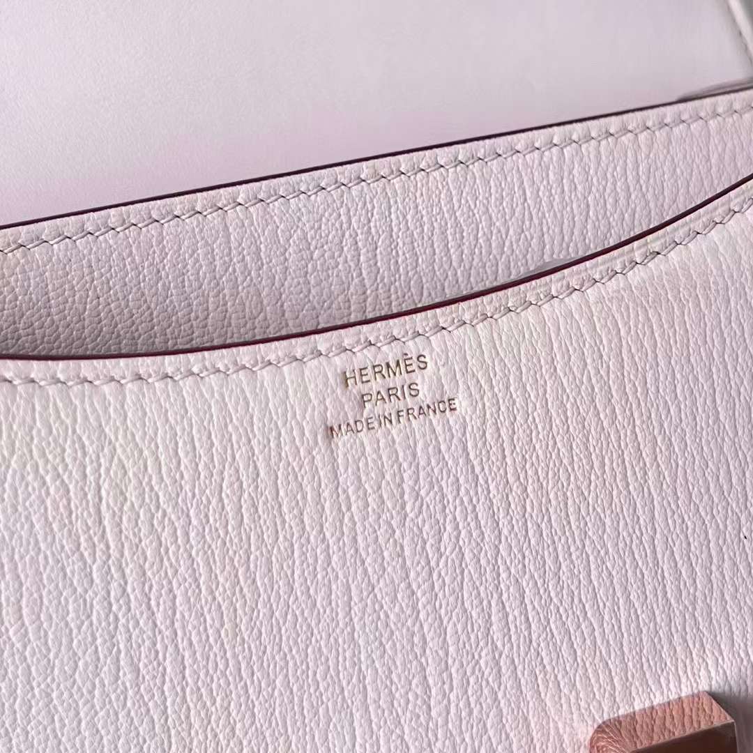 Hermès（爱马仕）Constance 空姐包 Chevre 进口山羊皮 09 梦幻粉紫 玫瑰金扣 1-19cm 全手工蜡线缝制 Rghw