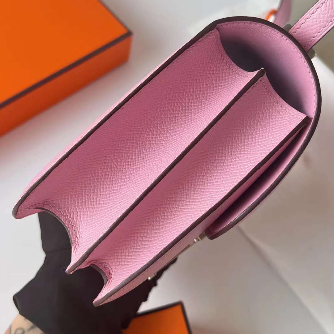 Hermès（爱马仕）Constance 空姐包 Epsom X9 锦葵紫 银扣 19cm 全手工蜡线缝制 Phw