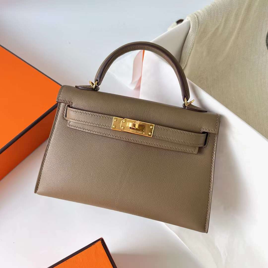 Hermès（爱马仕）Mini Kelly 迷你凯莉 Swift Ck18 大象灰 金扣 19cm 全手工蜡线缝制 Ghw