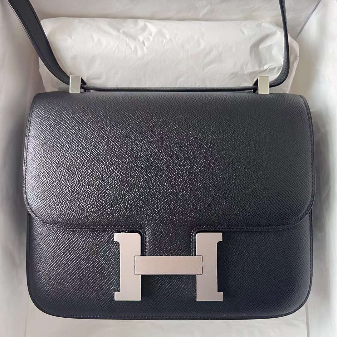 Hermès（爱马仕）Constance 空姐包 Epsom Ck89 黑色 银扣 24cm 全手工蜡线缝制 Phw