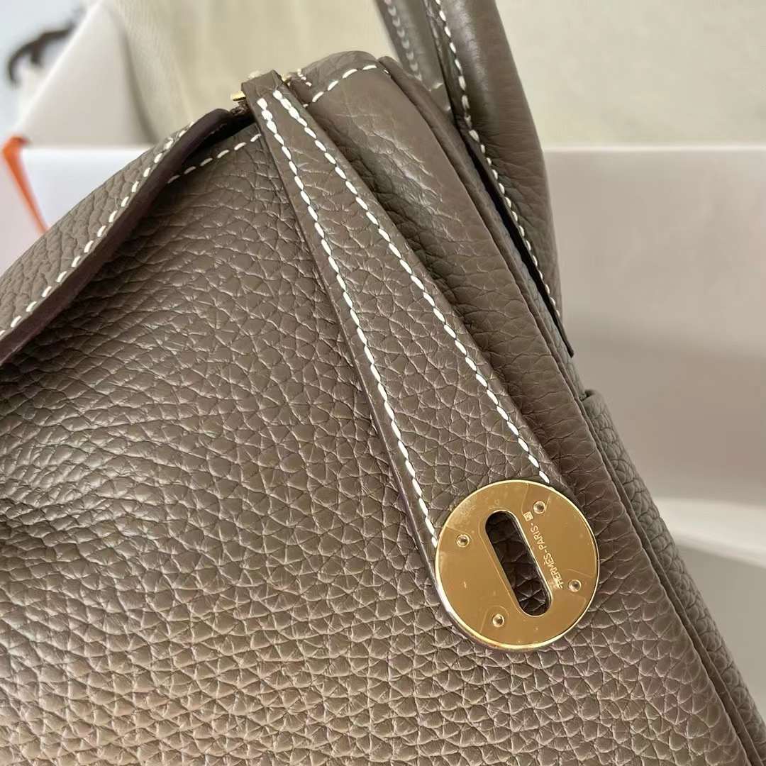 Hermès（爱马仕）Lindy 琳迪包 Clemence Ck18 大象灰 金扣 26cm 全手工蜡线缝制 Ghw
