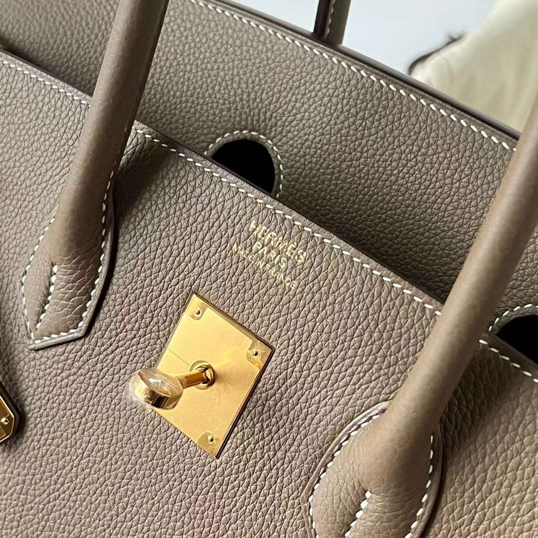 Hermès（爱马仕）Birkin 铂金包 Togo皮 进口德国小牛皮 Ck18 大象灰 金扣 35cm 全手工蜡线缝制 Ghw
