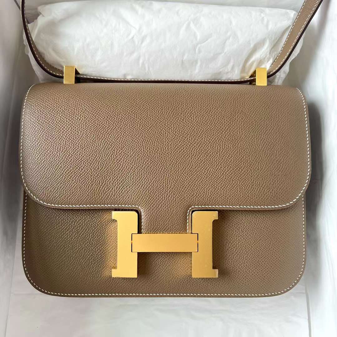 Hermès（爱马仕）Constance 空姐包 Epsom Ck18 大象灰 金扣 1-24cm 全手工蜡线缝制 Ghw