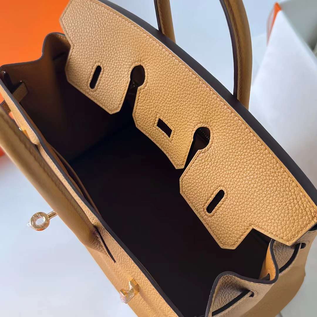 Hermès（爱马仕）Birkin 铂金包 Togo皮 进口德国小牛皮 2S 芝麻色 金扣 25cm 全手工蜡线缝制 Ghw