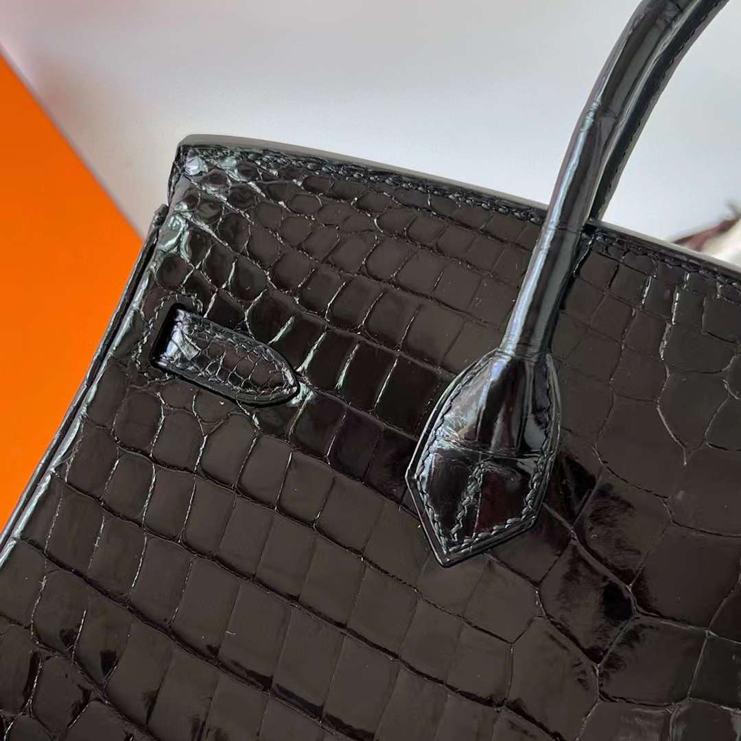 Hermès（爱马仕）Birkin 铂金包 亮面尼罗鳄鱼皮 Shiny Nilo Crocodile Ck89 黑色 金扣 25cm 全手工蜡线缝制 Ghw