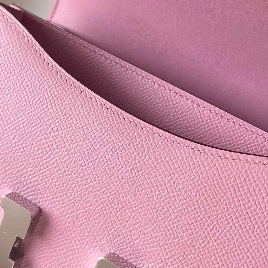 Hermès（爱马仕）Constance 空姐包 Epsom X9 锦葵紫 银扣 19cm 全手工蜡线缝制 Phw