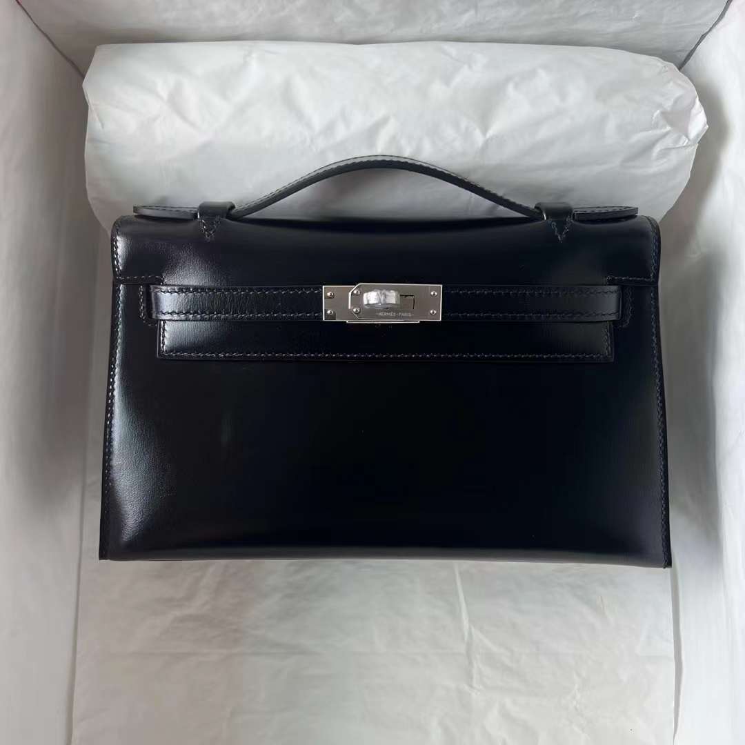 Hermès（爱马仕）Mini Kelly Pochette Boxcalf Ck89 黑色 银扣 22cm 全手工蜡线缝制 Phw