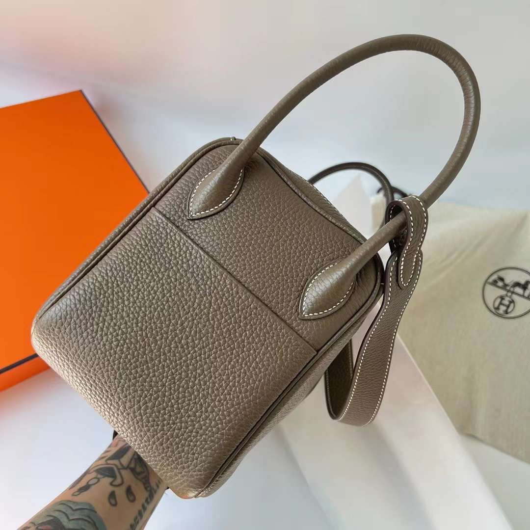 Hermès（爱马仕）Lindy 琳迪包 Clemence Ck18 大象灰 金扣 26cm 全手工蜡线缝制 Ghw