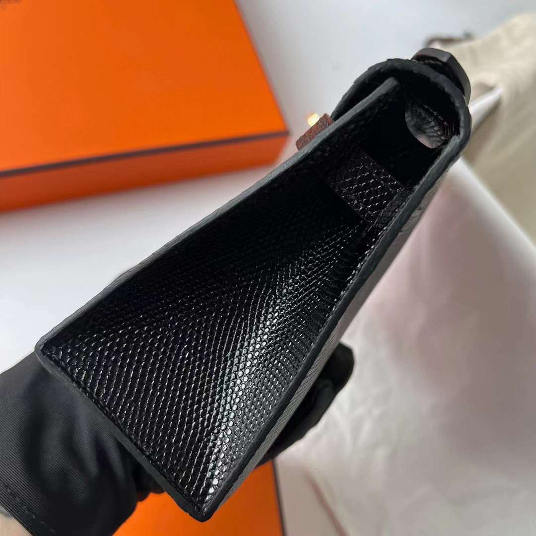 Hermès（爱马仕）Mini Kelly Pochette Lizard 进口蜥蜴皮 Ck89 黑色 金扣 22cm 全手工蜡线缝制 Ghw