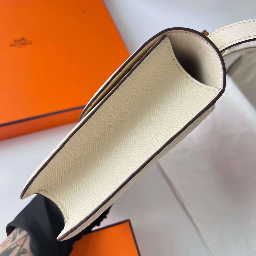 Hermès（爱马仕）Constance 空姐包 Epsom I2 奶油白 金扣 1-24cm 全手工蜡线缝制 Ghw