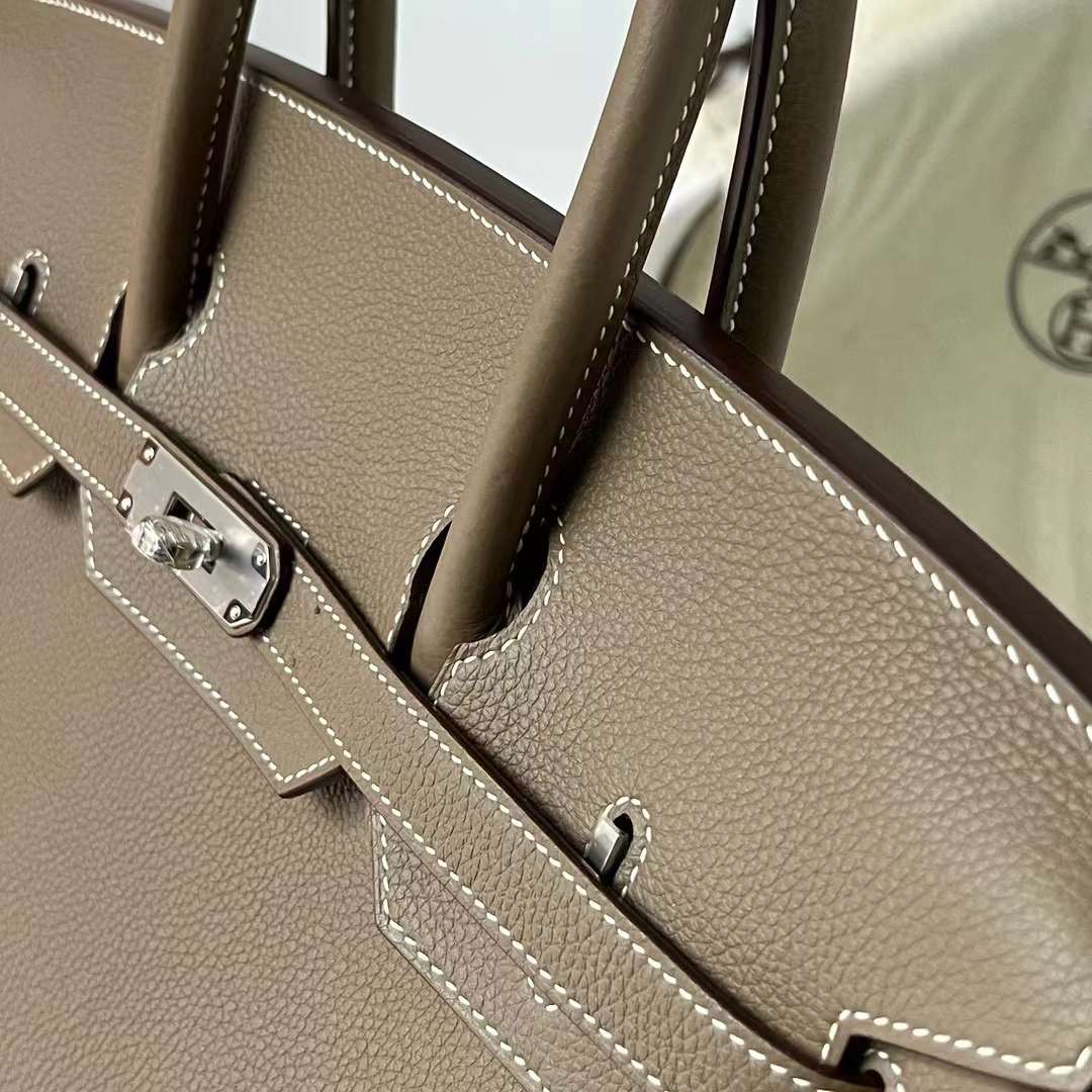 Hermès（爱马仕）Birkin 铂金包 Togo皮 进口德国小牛皮 Ck18 大象灰 银扣 35cm 全手工蜡线缝制 Phw