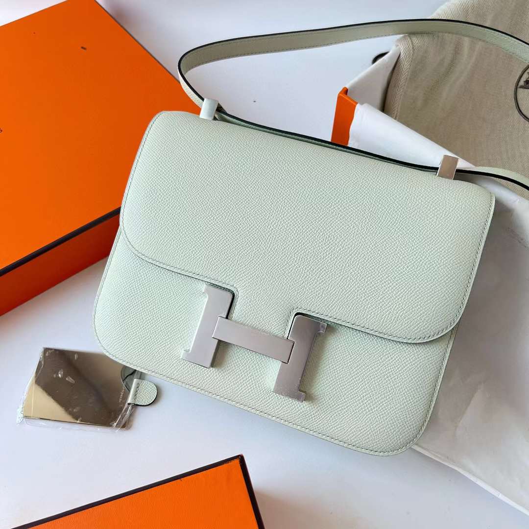 Hermès（爱马仕）Constance 空姐包 Epsom 0S 气泡绿 银扣 1-24cm 全手工蜡线缝制 Phw