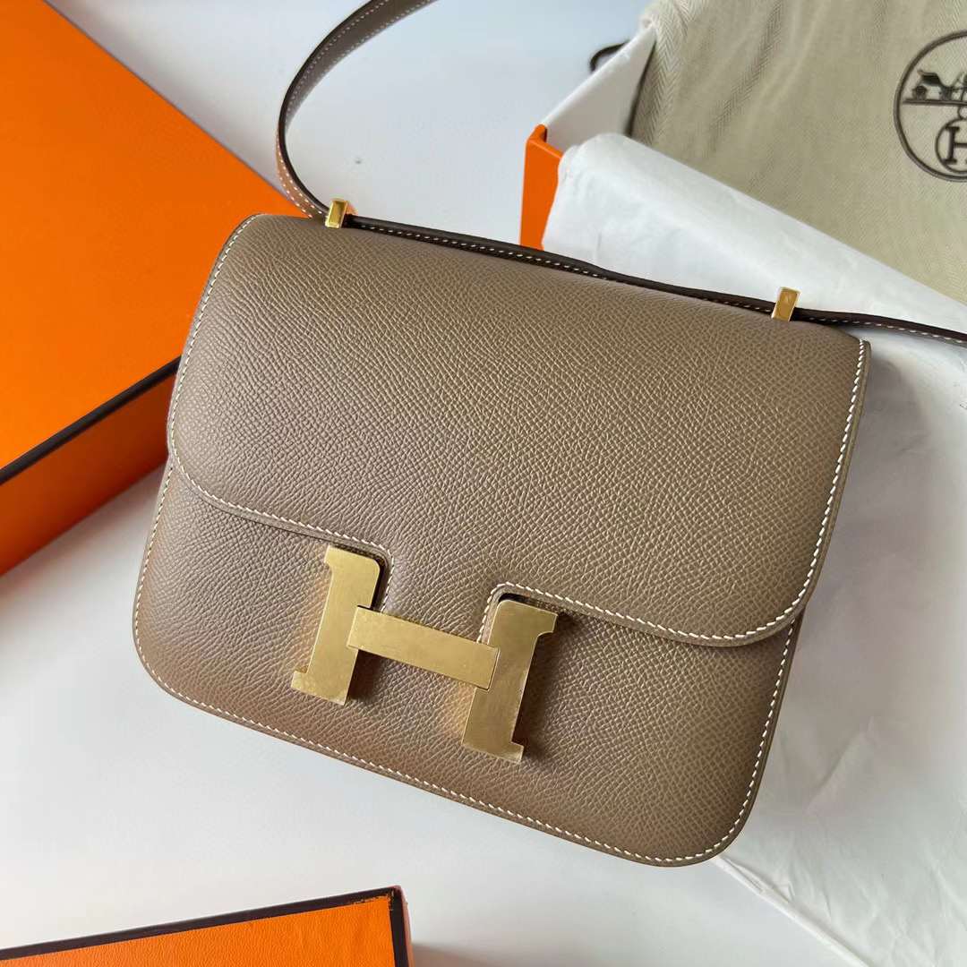 Hermès（爱马仕）Constance 空姐包 Epsom Ck18 大象灰 金扣 19cm 全手工蜡线缝制 Ghw