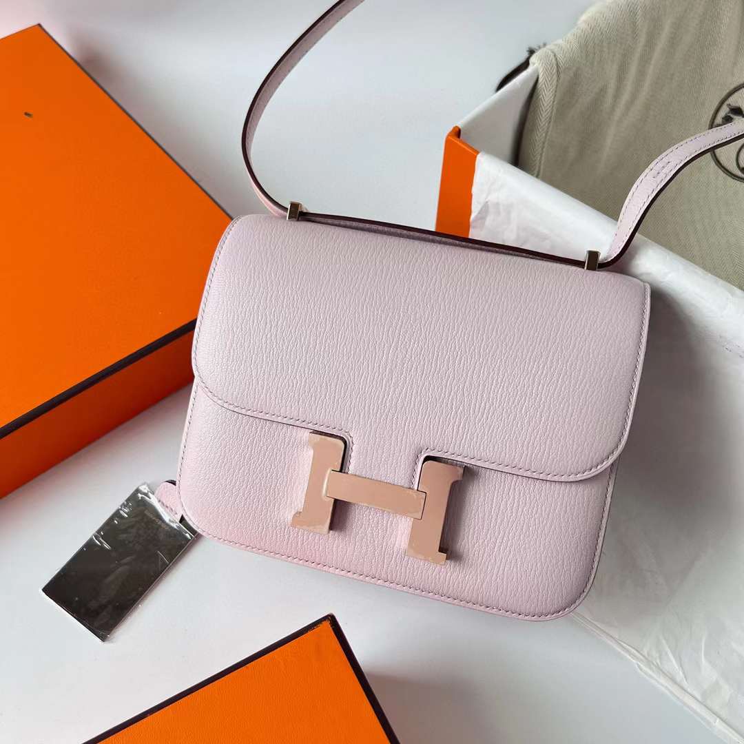 Hermès（爱马仕）Constance 空姐包 Chevre 进口山羊皮 09 梦幻粉紫 玫瑰金扣 1-19cm 全手工蜡线缝制 Rghw