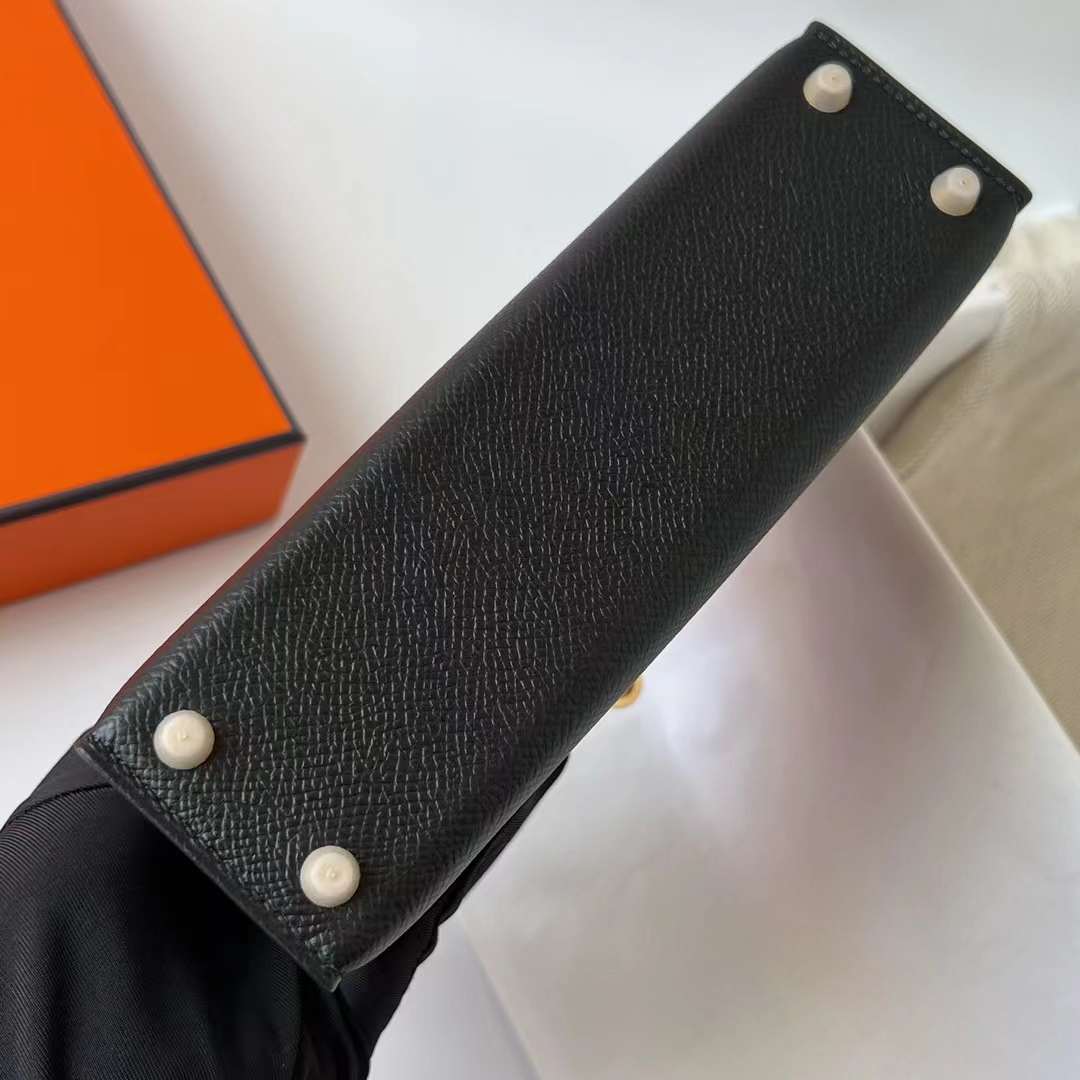 Hermès（爱马仕）Mini Kelly 迷你凯莉 Epsom Ck89 黑色 金扣 19cm 全手工蜡线缝制 Ghw