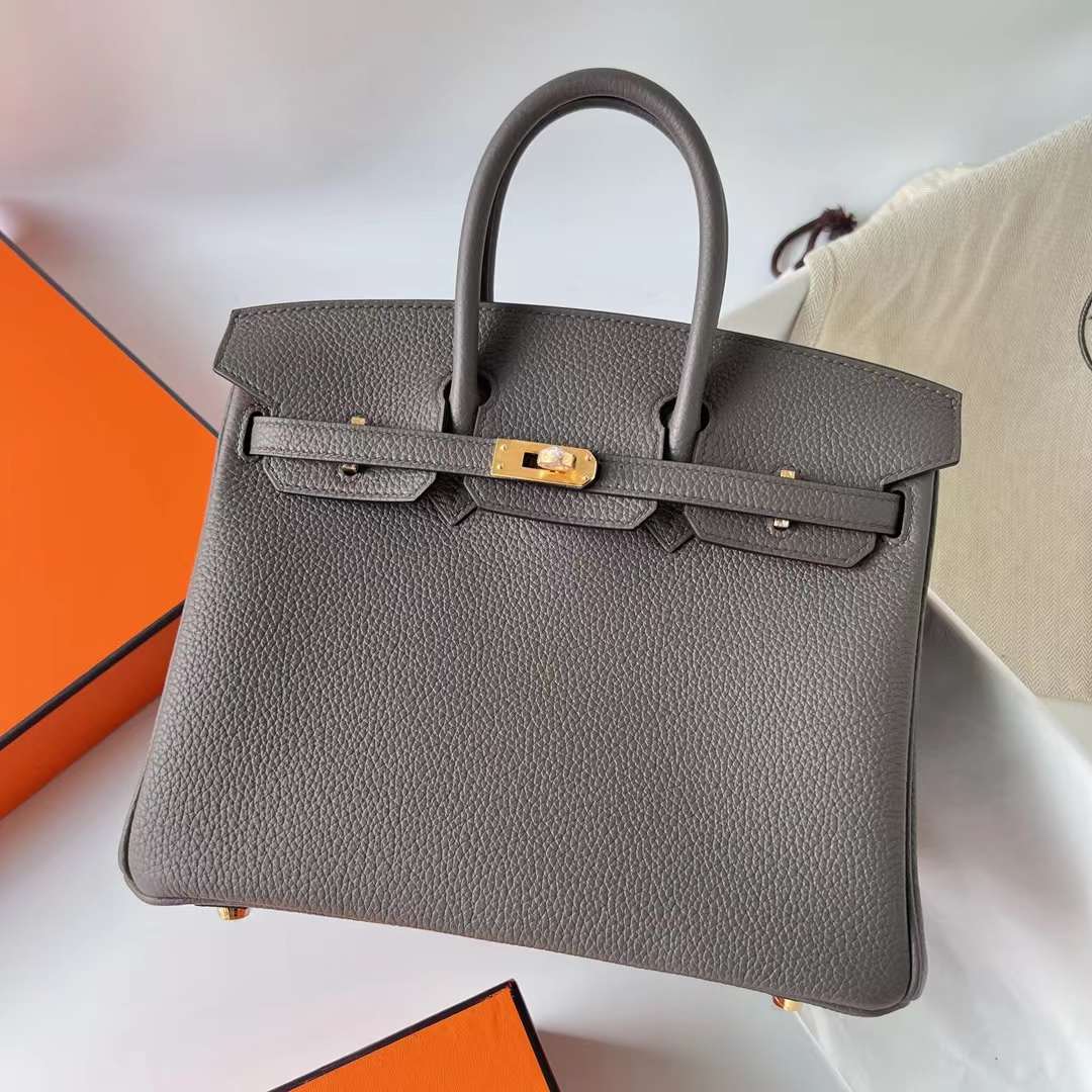 Hermès（爱马仕）Birkin 铂金包 Togo皮 进口德国小牛皮 8F 锡器灰 金扣 25cm 全手工蜡线缝制 Ghw