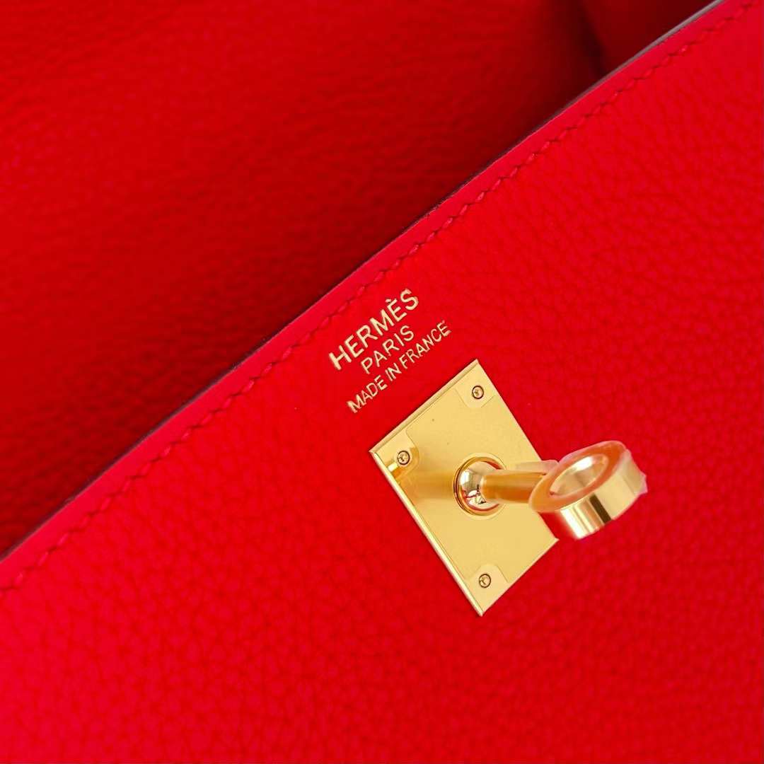 Hermès（爱马仕）Kelly 凯莉包 Togo皮 进口德国小牛皮 S3 心红色 金扣 25cm 全手工蜡线缝制 Ghw