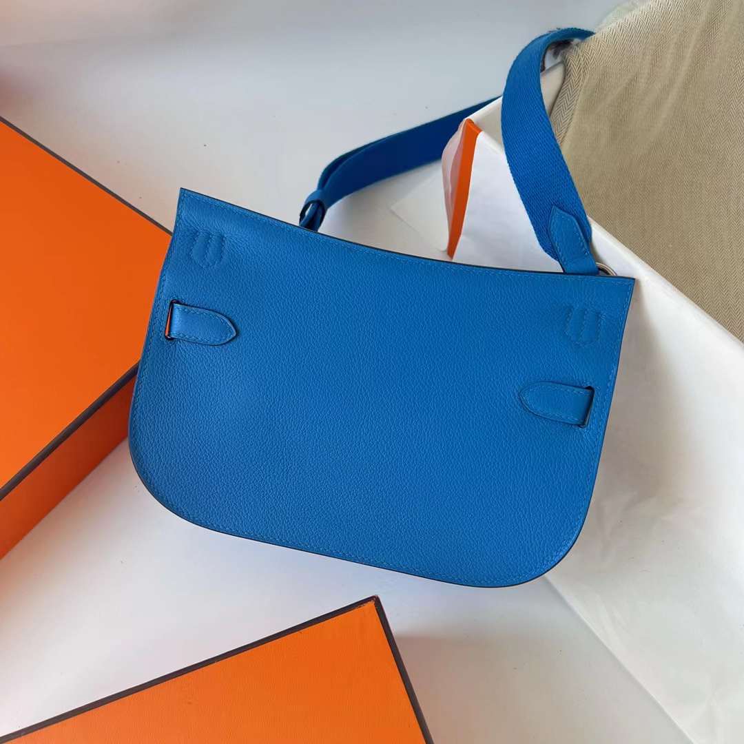 Hermès（爱马仕）Mini Jypsiere Evercolor Ck71 法国蓝 银扣 23cm 全手工蜡线缝 Phw