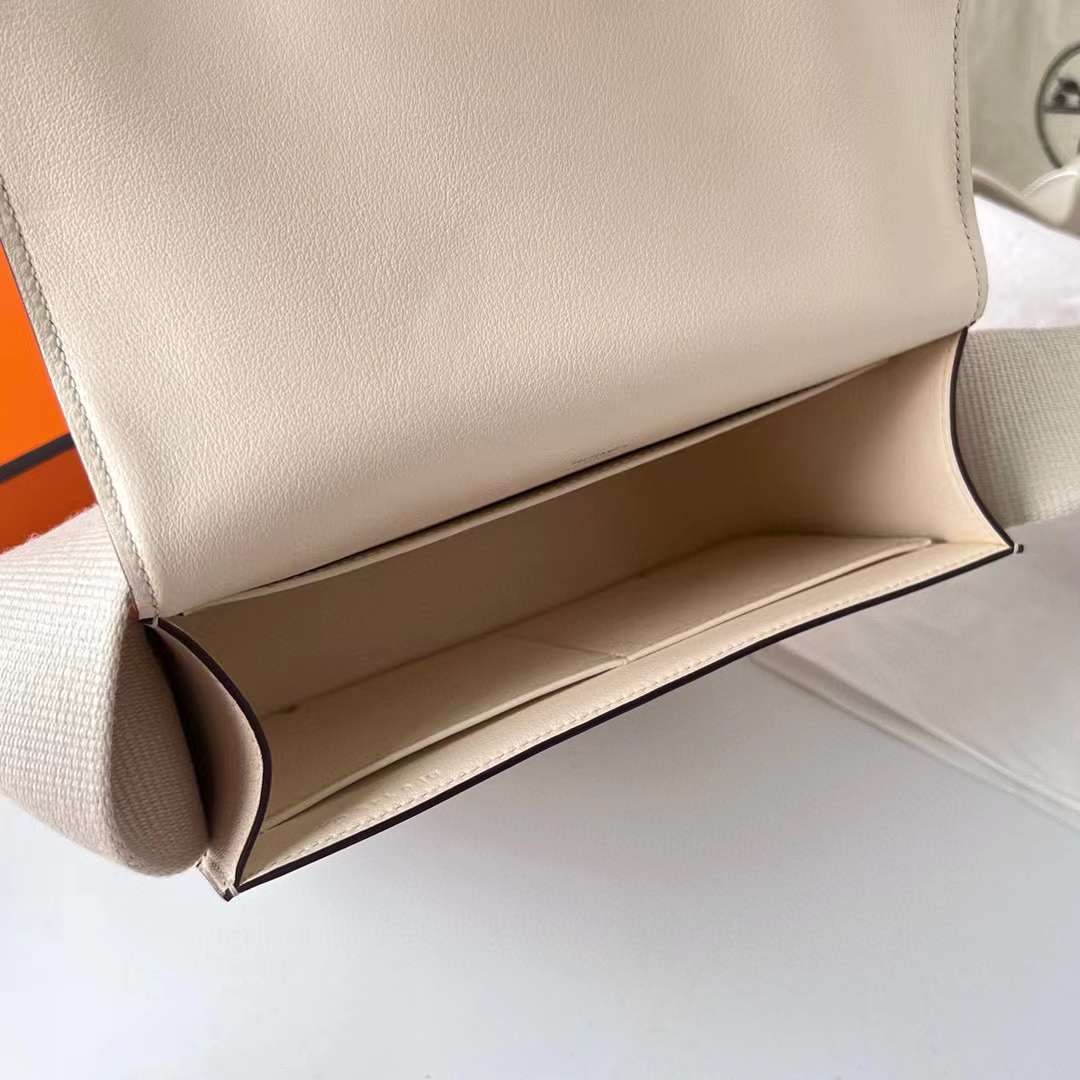 Hermès（爱马仕）Geta 木屐包 Chevre 进口山羊皮 I2 奶油白 银扣 20cm 全手工蜡线缝制 Phw