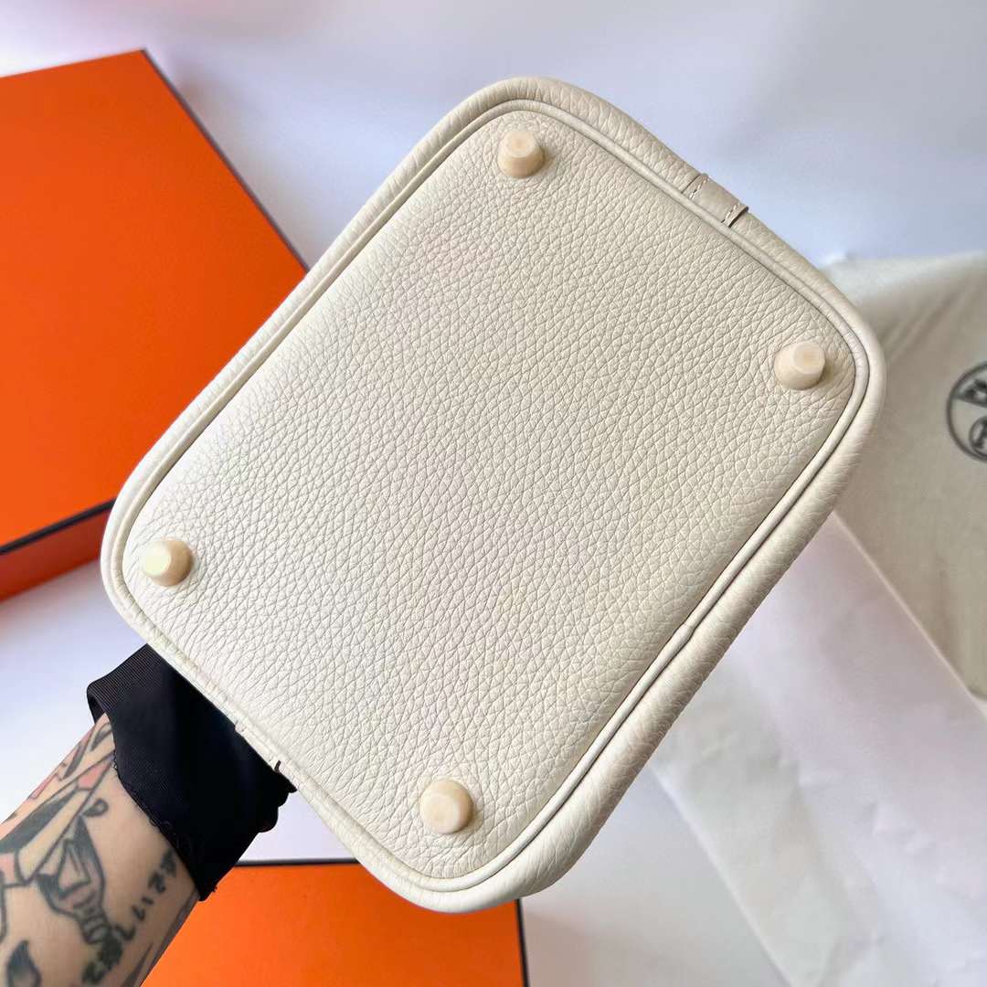 Hermès（爱马仕）Picotin 菜篮子 Clemence（御用原厂进口tc皮）Ck10 奶昔白 金扣 18cm 全手工蜡线缝制 Ghw