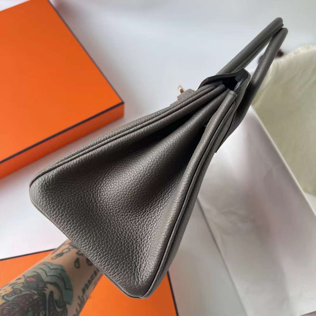 Hermès（爱马仕）Birkin 铂金包 Togo皮 进口德国小牛皮 8F 锡器灰 金扣 25cm 全手工蜡线缝制 Ghw